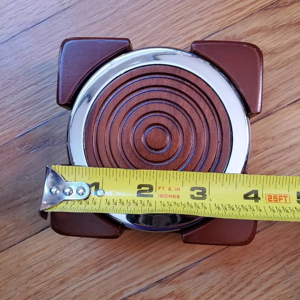 Williams Sonoma wood and metal round coaster set of four with‎ holder